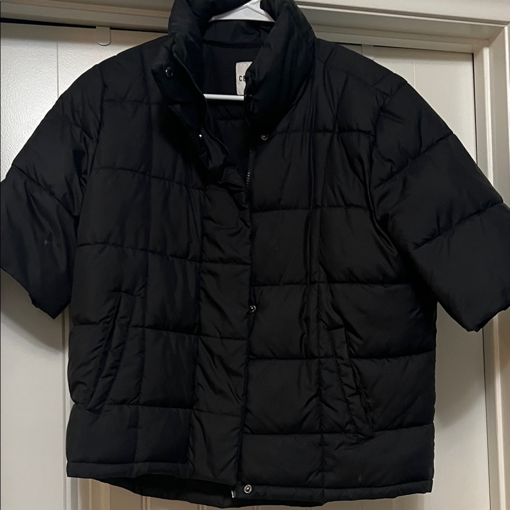 Adorable short sleeve puffer vest by Centigrade